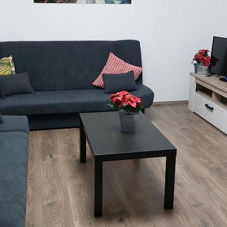 Apartman Megolina Varazdin Exterior photo